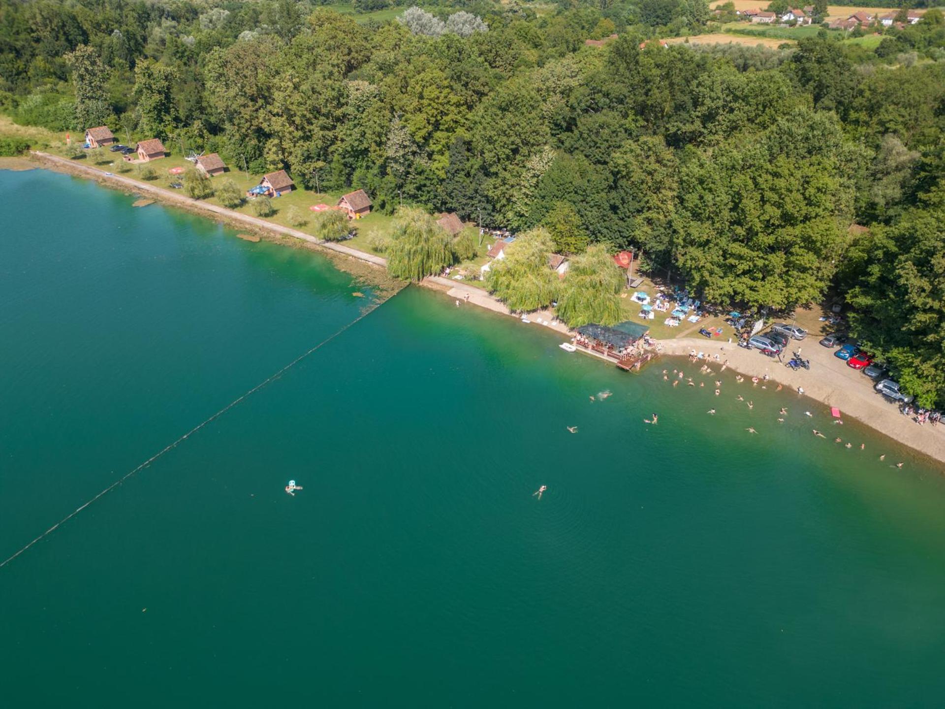 Laguna Club Lake Resort Donji Zabar 外观 照片